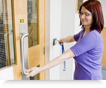 Speed up staff’s access to the workplace with an integrated access control solution image 1