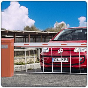 Automatic barrier controls road entry points to a site image 1